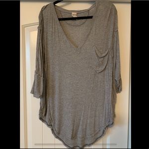 Free People Slouchy Grey 3/4 Length Sleeve Shirt